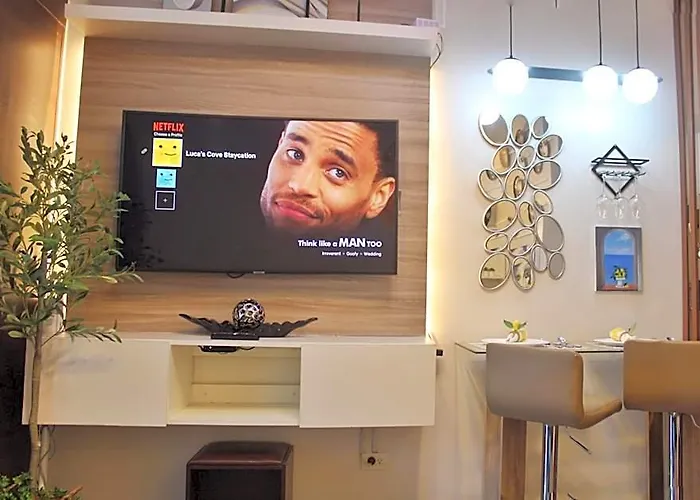Отель Smdc Air Residence-lucascove Sorrento Vibes In Makati 4*